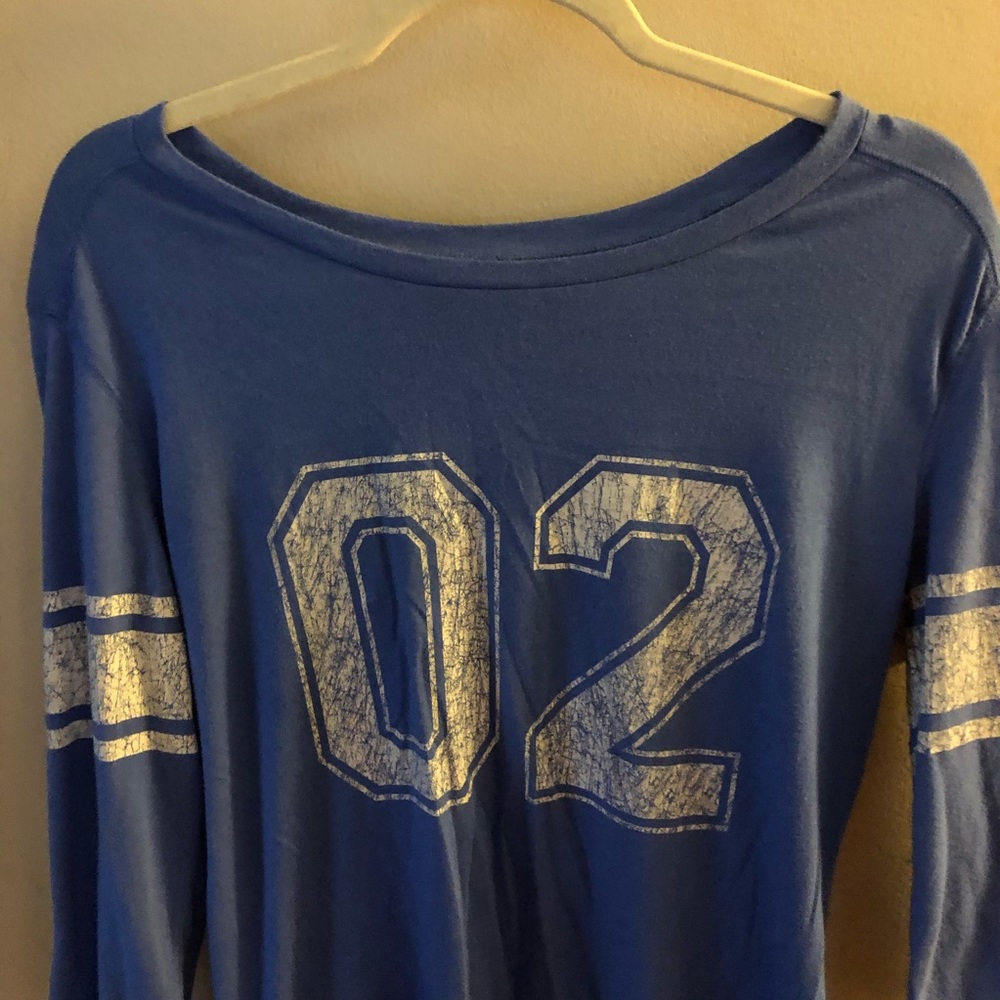 XHILARATION TEE - Picture 2 of 5
